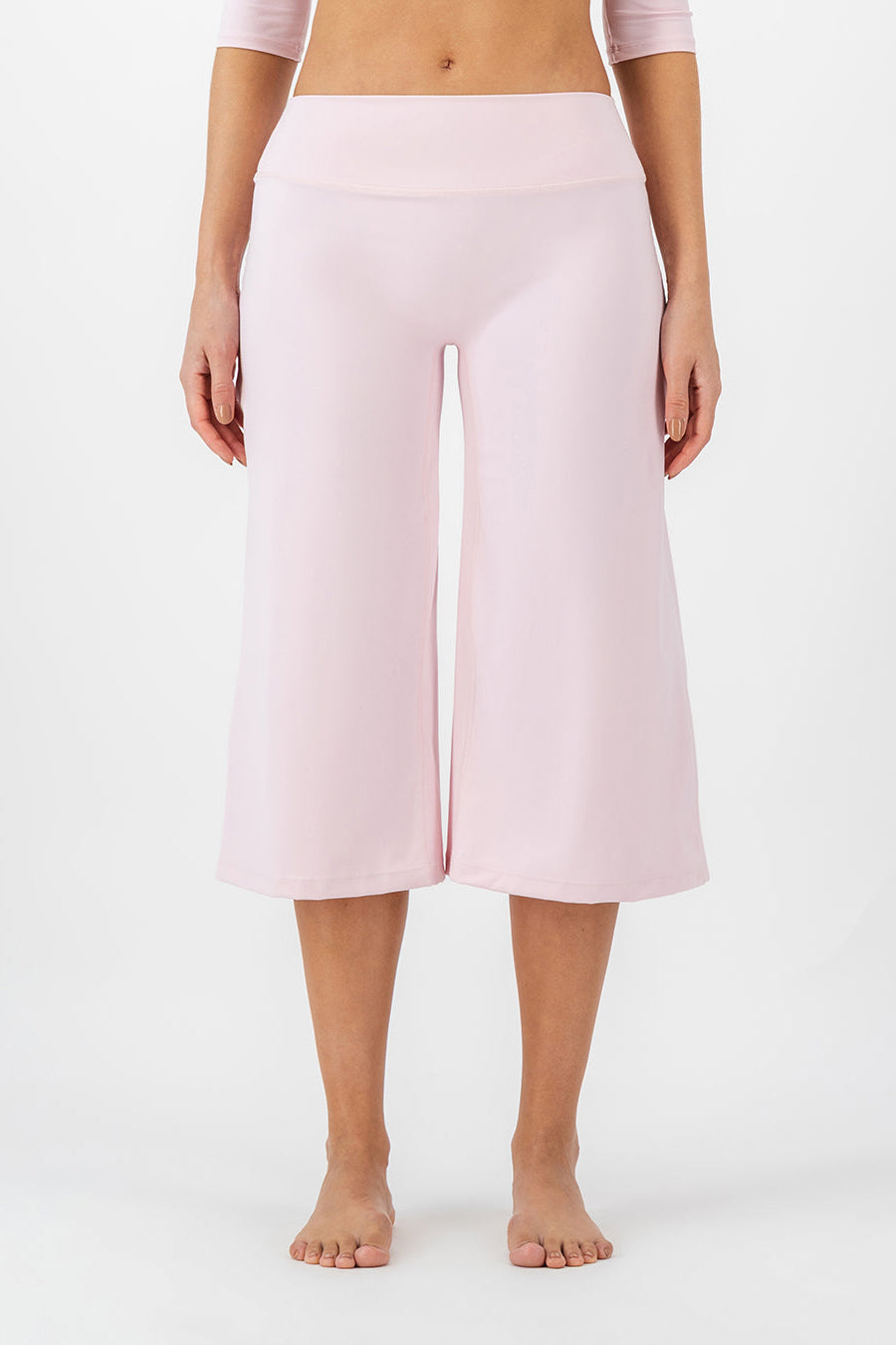 Elite Capri Flares