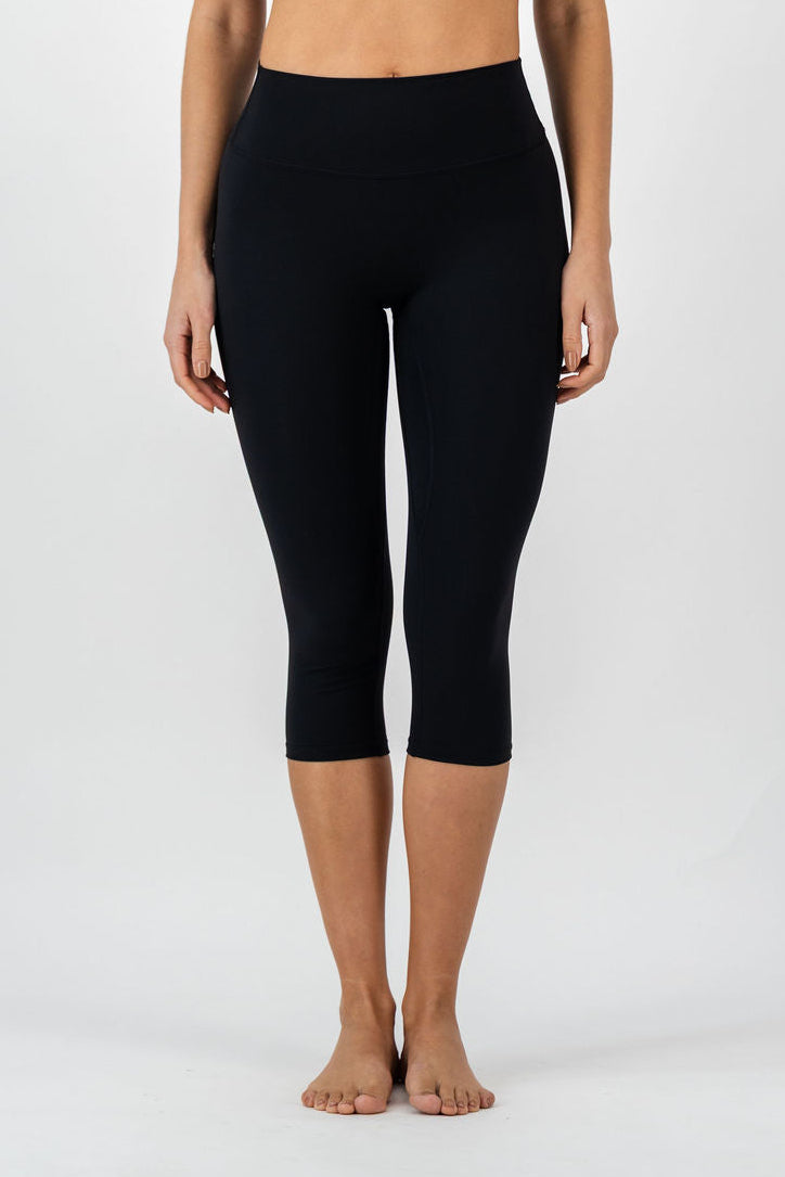 Rebel Capri Leggings