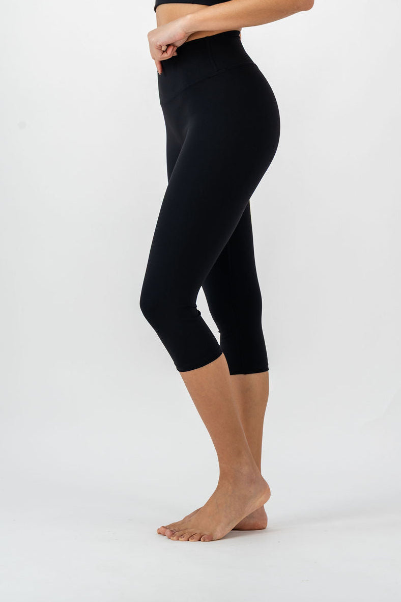 Rebel Capri Leggings