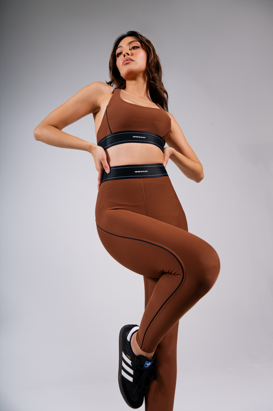 Elastic Waist Legging