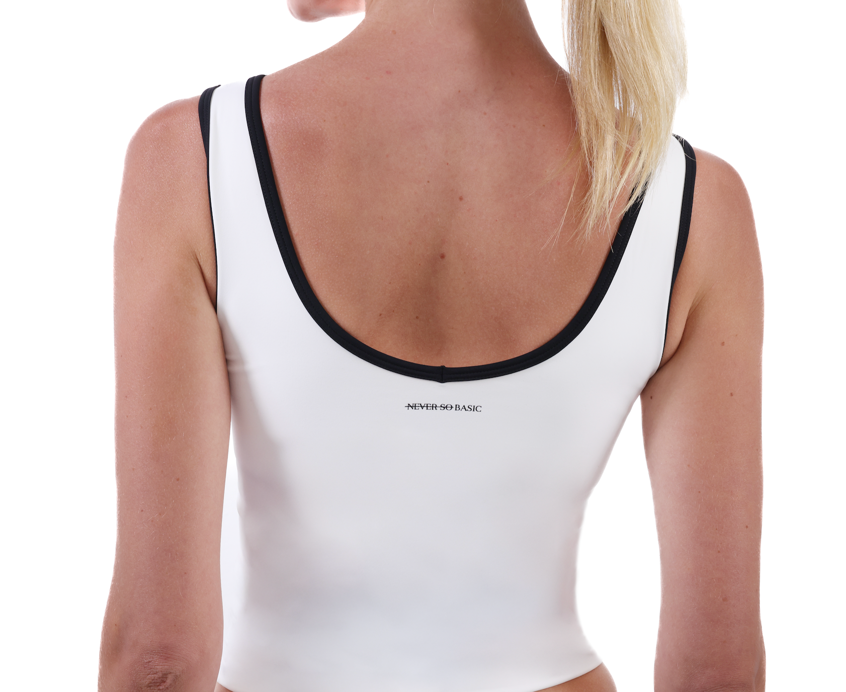 Sleeveless top white