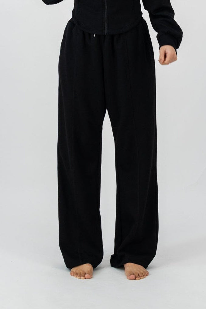 Edge Wide-Leg Joggers